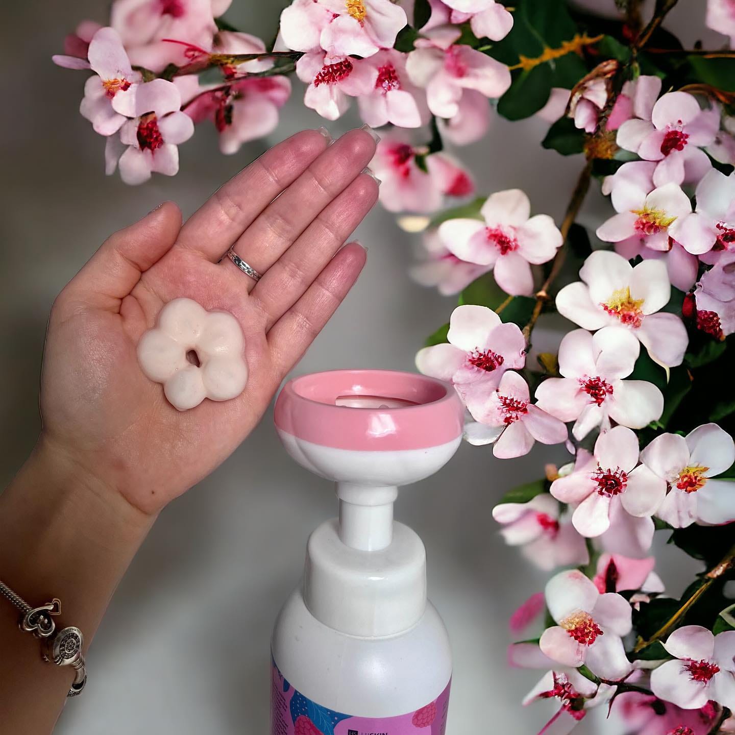 Hiskin Kids Body Bath Foam Raspberry