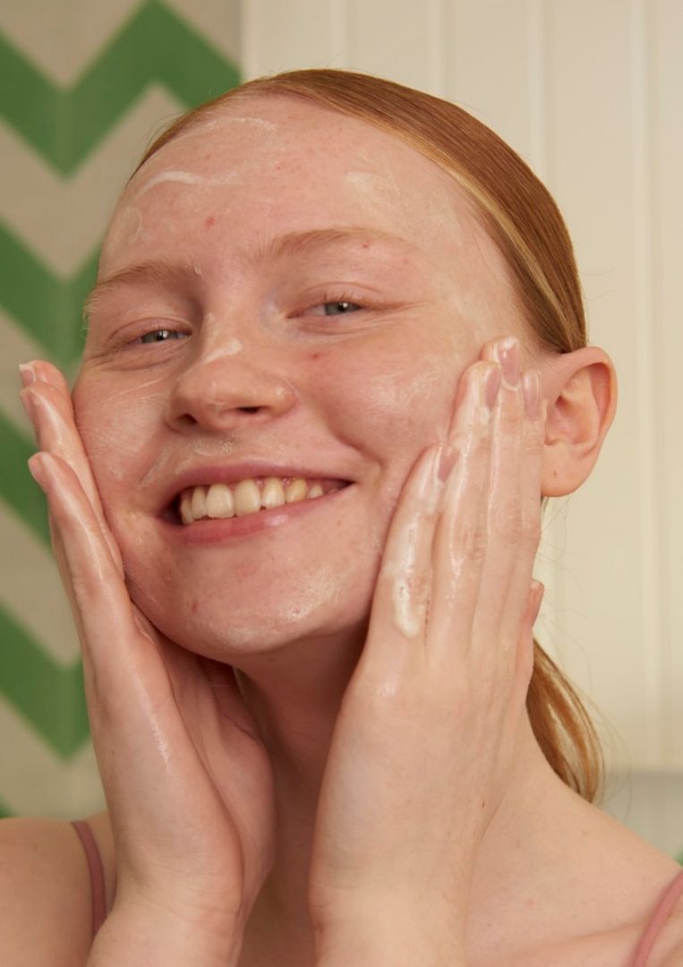 Tea Tree Skin Clearing Facial Wash