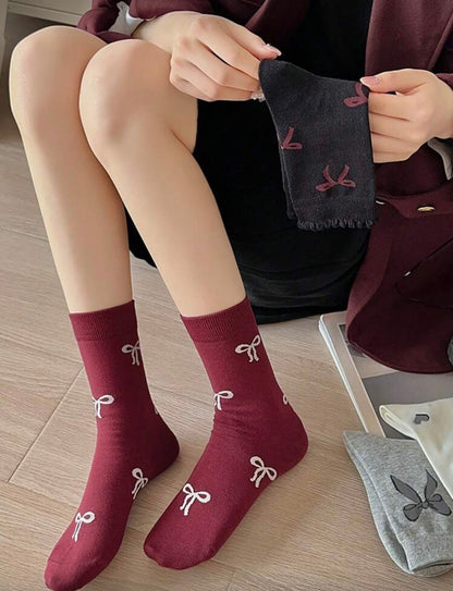 Women's Mid-Calf Socks