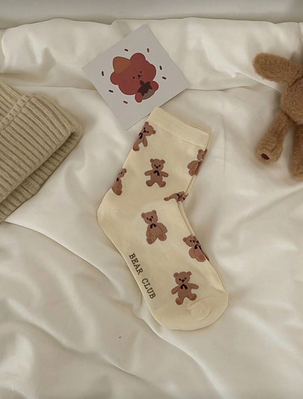Women's Bear Pattern Mid-Calf Socks