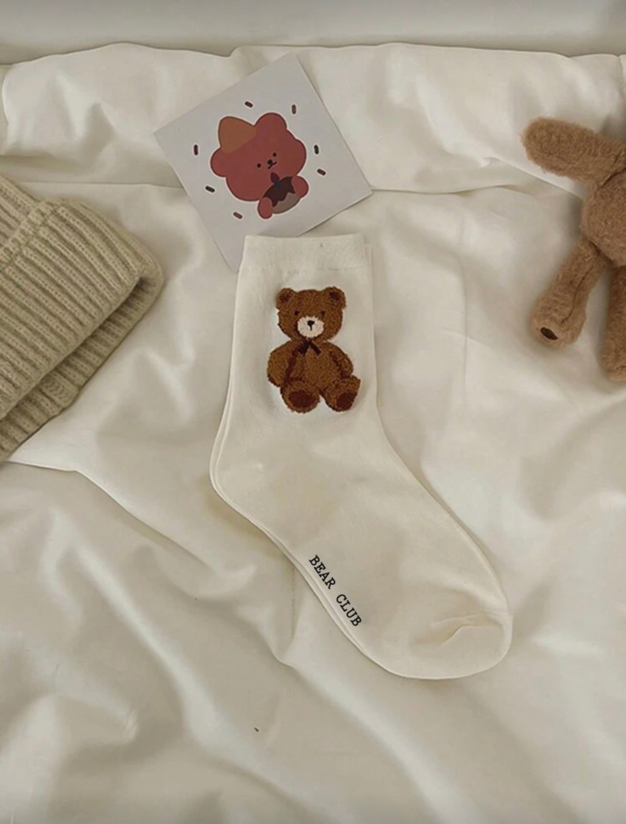 Women's Bear Pattern Mid-Calf Socks