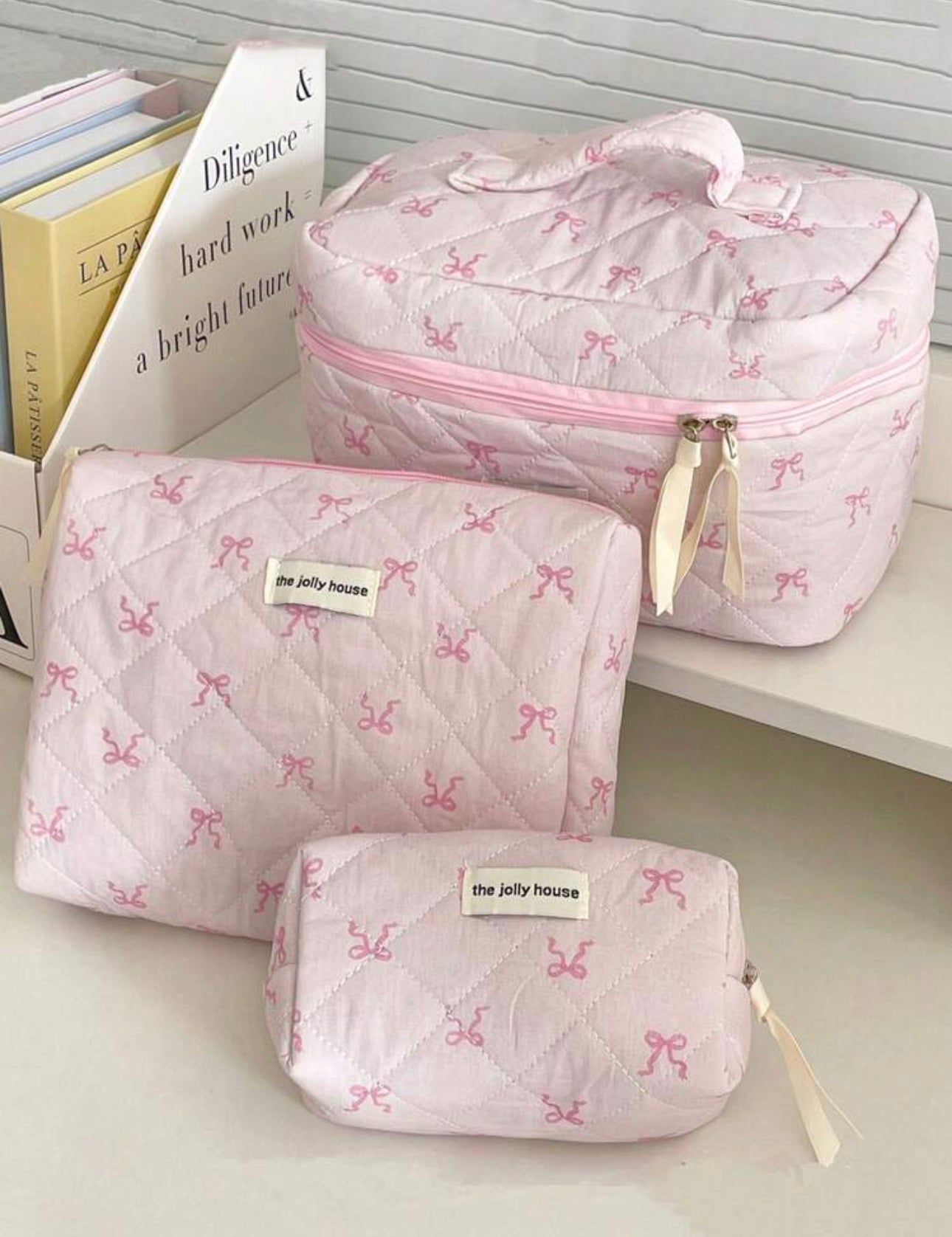 Set Flower And Bowknit Print