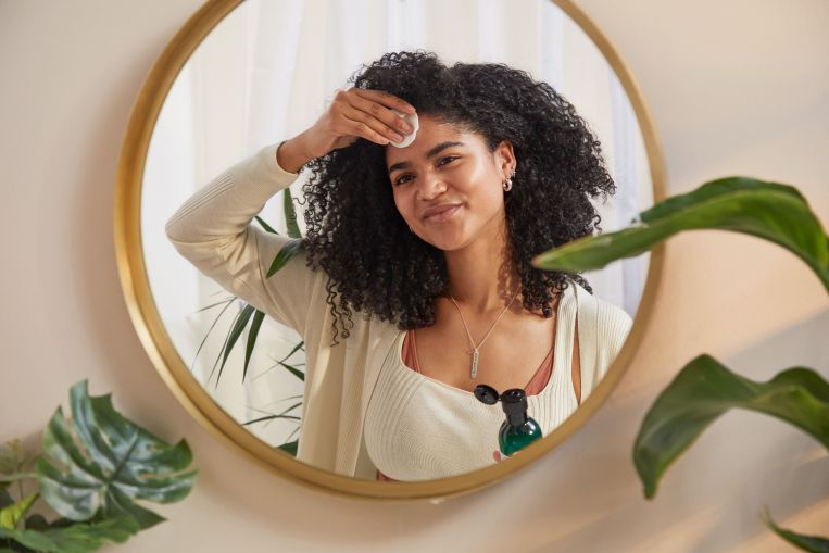 Tea Tree Skin Clearing Mattifying Toner